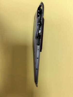 AGARRADOR PGA LADO IZQUIERDO CON RANURA Para Algunas Piezas de Máquina de Tejer ALPHA