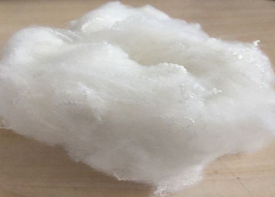 Materia prima del poliéster blanco crudo brillante de 1.5dtex×38m m para hacer el hilado del guante