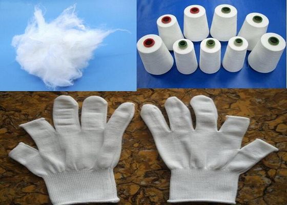 Materia prima del poliéster blanco crudo brillante de 1.5dtex×38m m para hacer el hilado del guante
