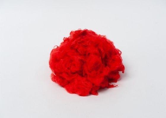 Materiales de materia textil artificiales regenerados grado de la fibra de poliéster del AA para el acolchado