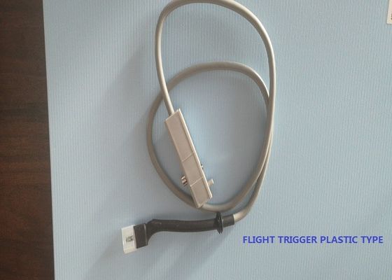 Tipo del plástico y del metal del alto rendimiento de los recambios de la materia textil de la PU del disparador del vuelo